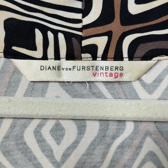 Diane Von Furstenberg Black and White Geometric Midi Dress - Picture 6 of 11